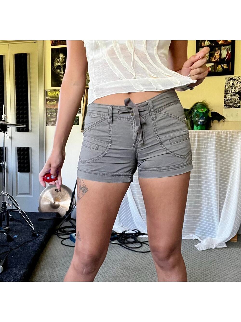 Y2k cargo shorts grey cargo
